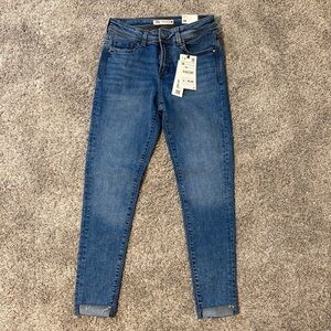 Zara Women's Skinny Fit Jeans